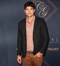 Ashton Kutcher, 47 лет, США Ashton Kutcher, 47 лет,